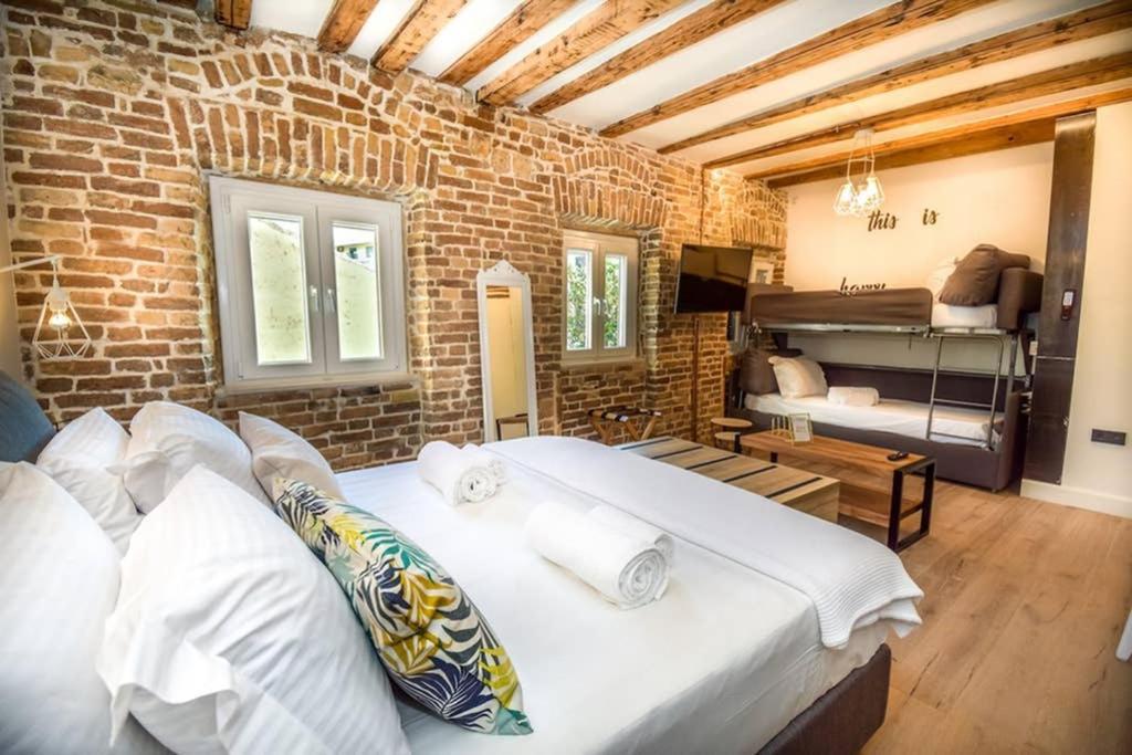 Murofinto Homes Corfu  Экстерьер фото